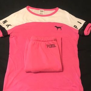 VS Pink Matching Jogger/Tee Set